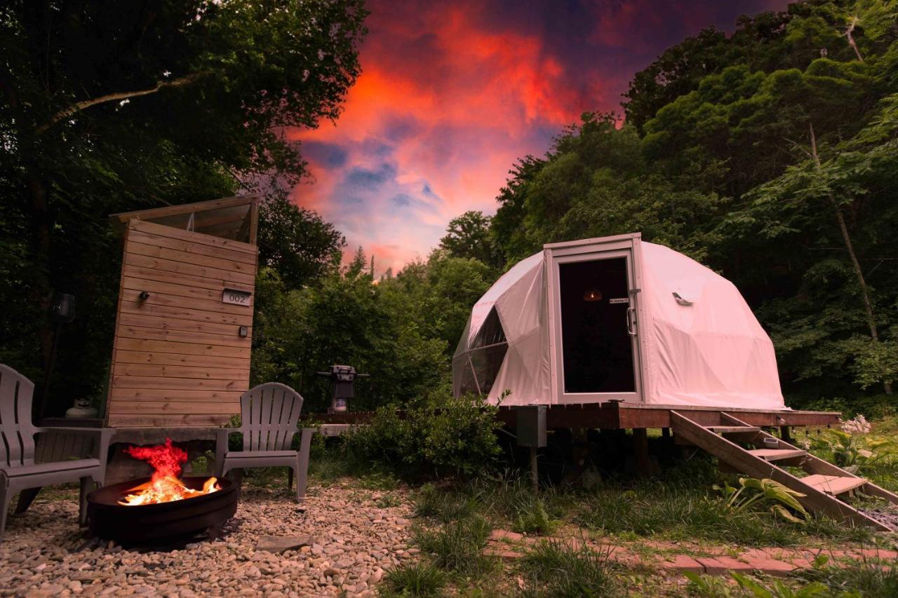 Solace Glamping 2 Sevierville Exterior photo